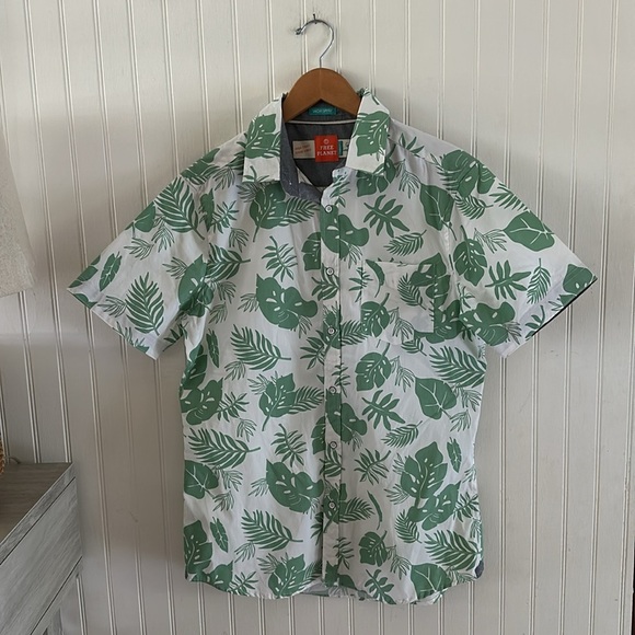 Free Planet Tropical Print Short Sleeves Button Down Shirt sz M - Picture 3 of 8